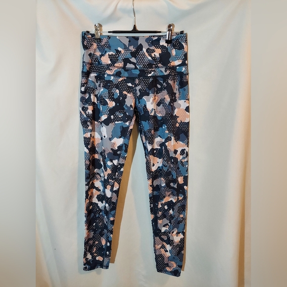 Varley Pants - Varley Biona Tight in Blue Pink Camo - High Rise Active Leggings